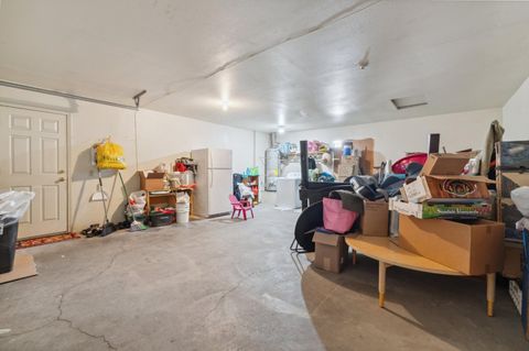 A home in Coalinga