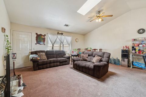 A home in Coalinga