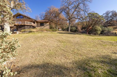 A home in Oakhurst