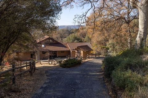 A home in Oakhurst