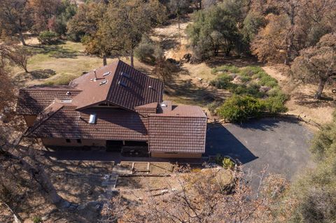 A home in Oakhurst