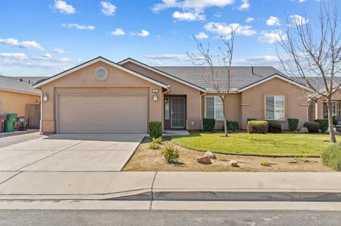 1877 Diamond Avenue, Sanger, CA 93657 - MLS#: 627408