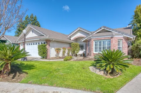 365 W Vartikian Avenue, Clovis, CA 93612 - MLS#: 626378