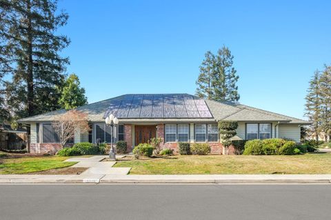 A home in Kingsburg