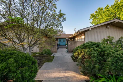 1387 W Sample Way, Fresno, CA 93711 - MLS#: 627527