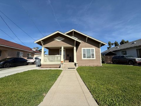 A home in Reedley