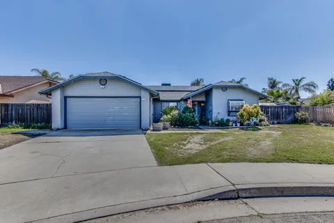 2129 Magnolia Avenue, Sanger, CA 93657 - MLS#: 627693