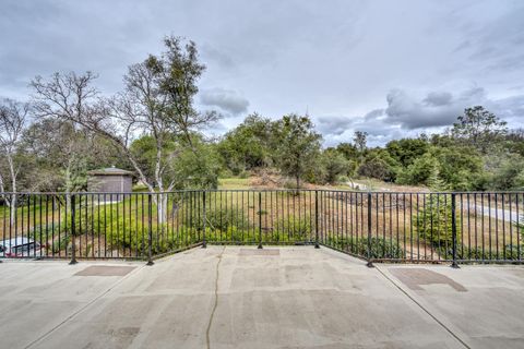 A home in Coarsegold