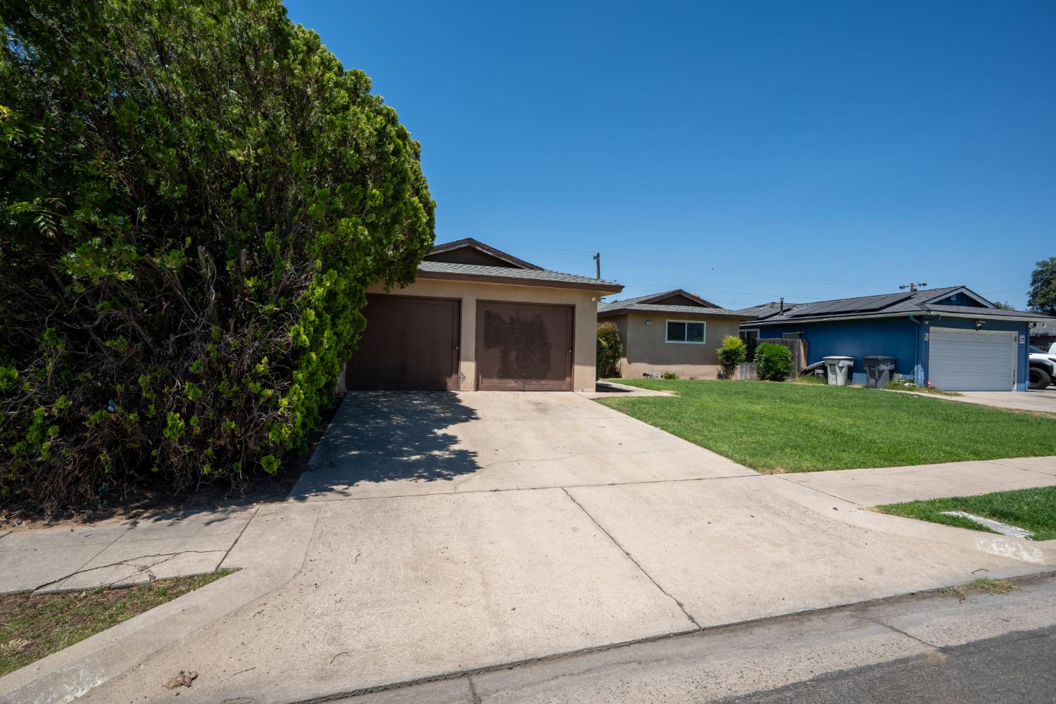 4527 N Chestnut Avenue - Photo 3