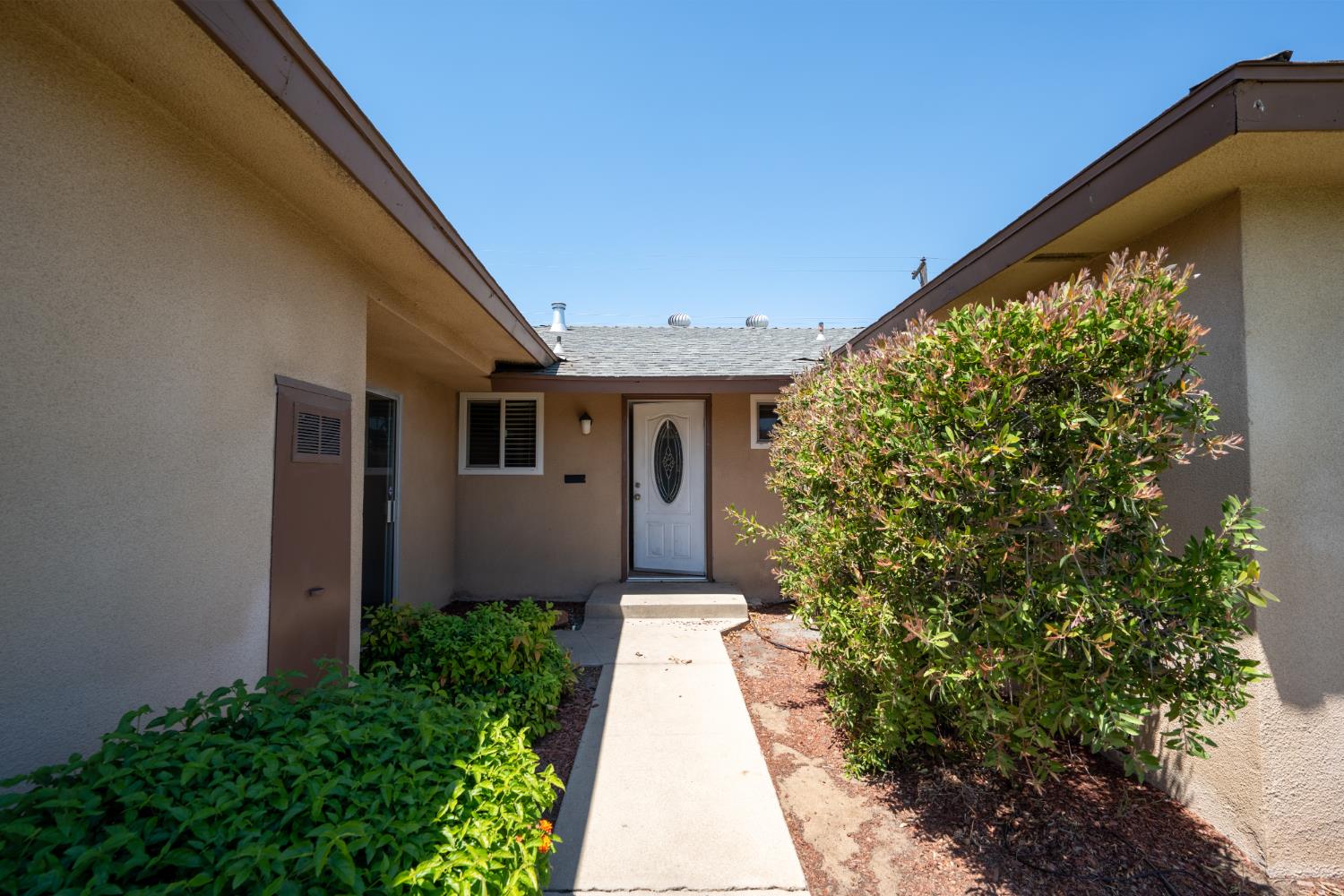 4527 N Chestnut Avenue - Photo 4
