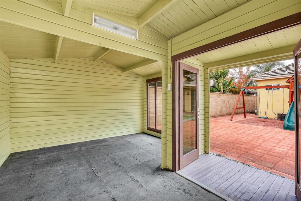 listing image 70