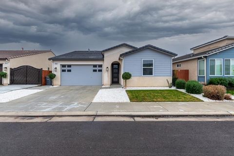 A home in Clovis