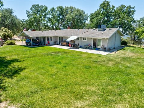 A home in North Fork