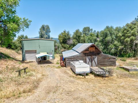 A home in North Fork