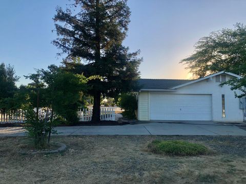 A home in Madera