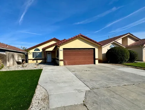 5254 W Magill Avenue, Fresno, CA 93722 - MLS#: 626073
