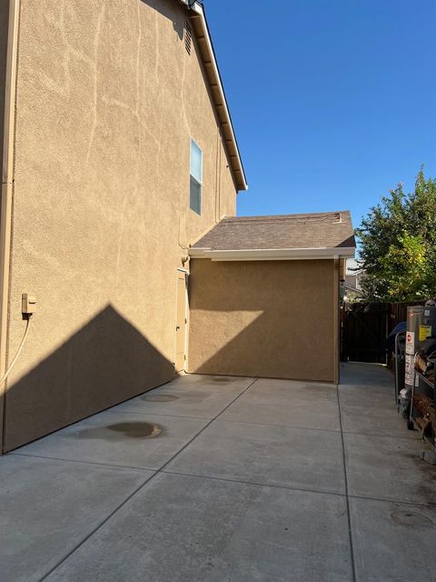 A home in Los Banos