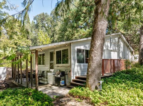 A home in Oakhurst