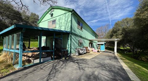 A home in Yokuts Valley