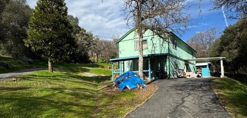 A home in Yokuts Valley