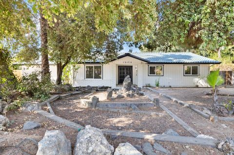 A home in Madera