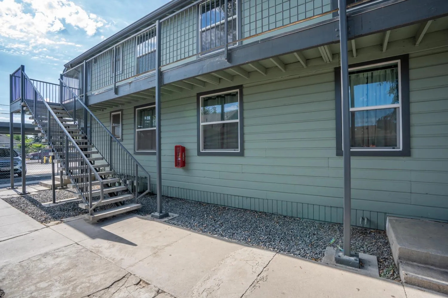 Fresno, California 93725, United States, 12 Bedrooms Bedrooms, ,Residential,Active,6370