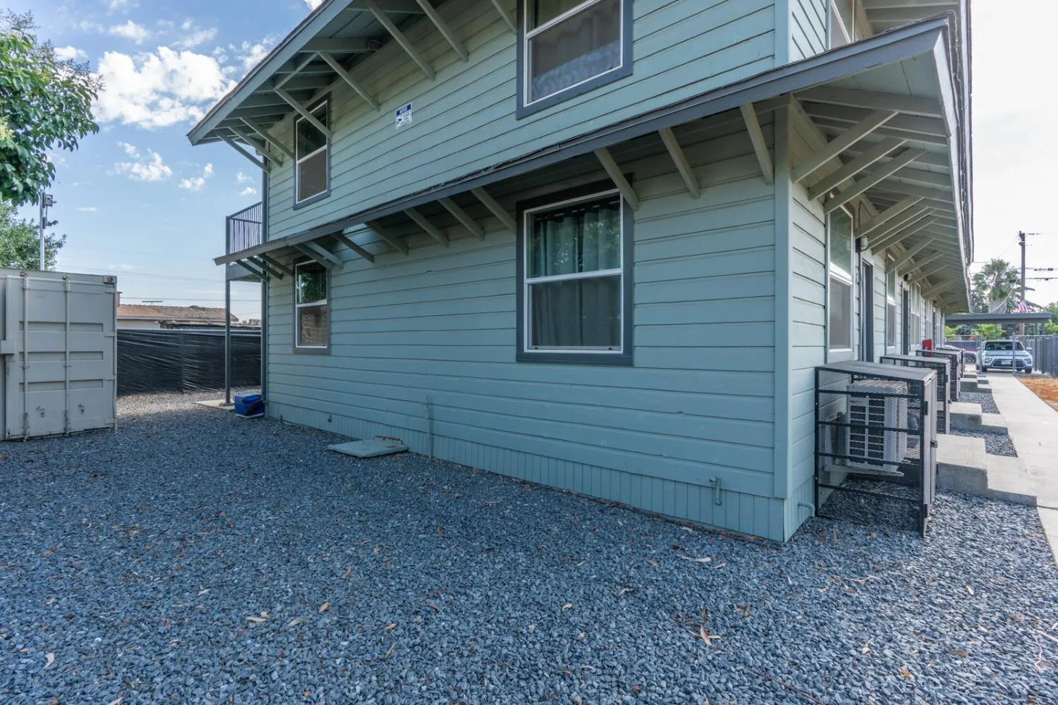 Fresno, California 93725, United States, 12 Bedrooms Bedrooms, ,Residential,Active,6370