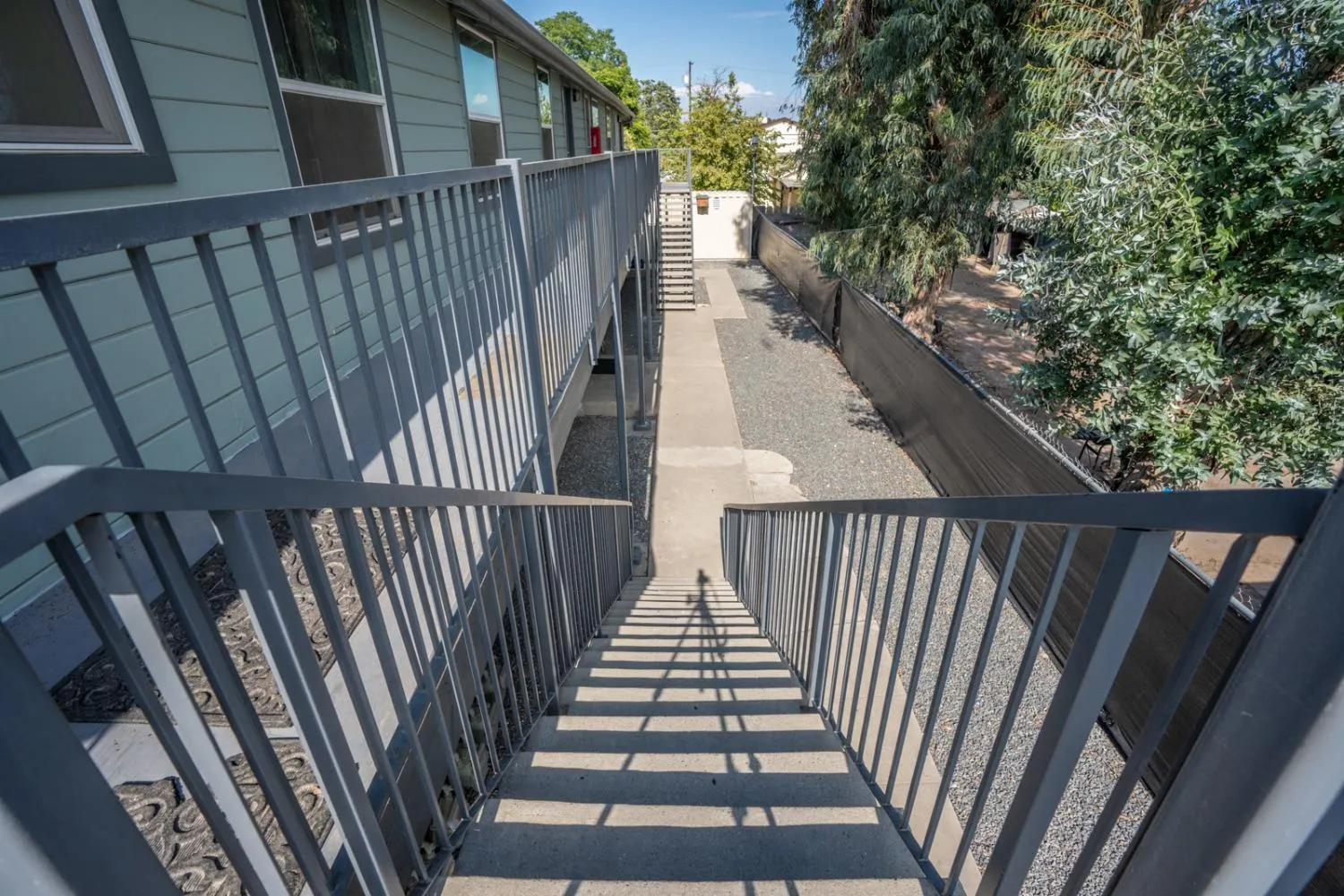 Fresno, California 93725, United States, 12 Bedrooms Bedrooms, ,Residential,Active,6370