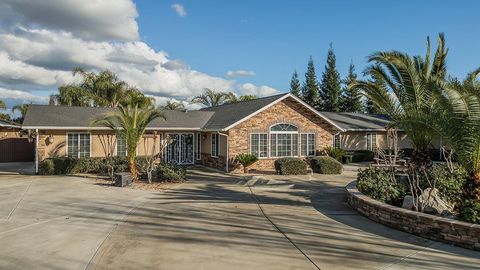 A home in Reedley