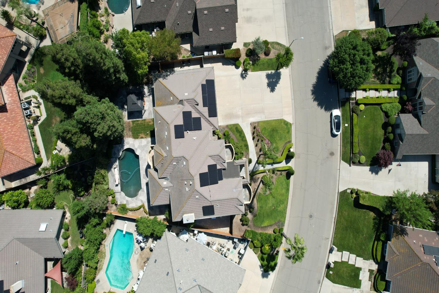 466 E Hillcrest Avenue - Photo 4
