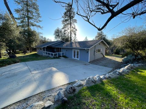 A home in Oakhurst