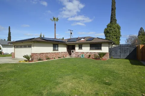 4618 N 6Th Street N, Fresno, CA 93726 - MLS#: 627025