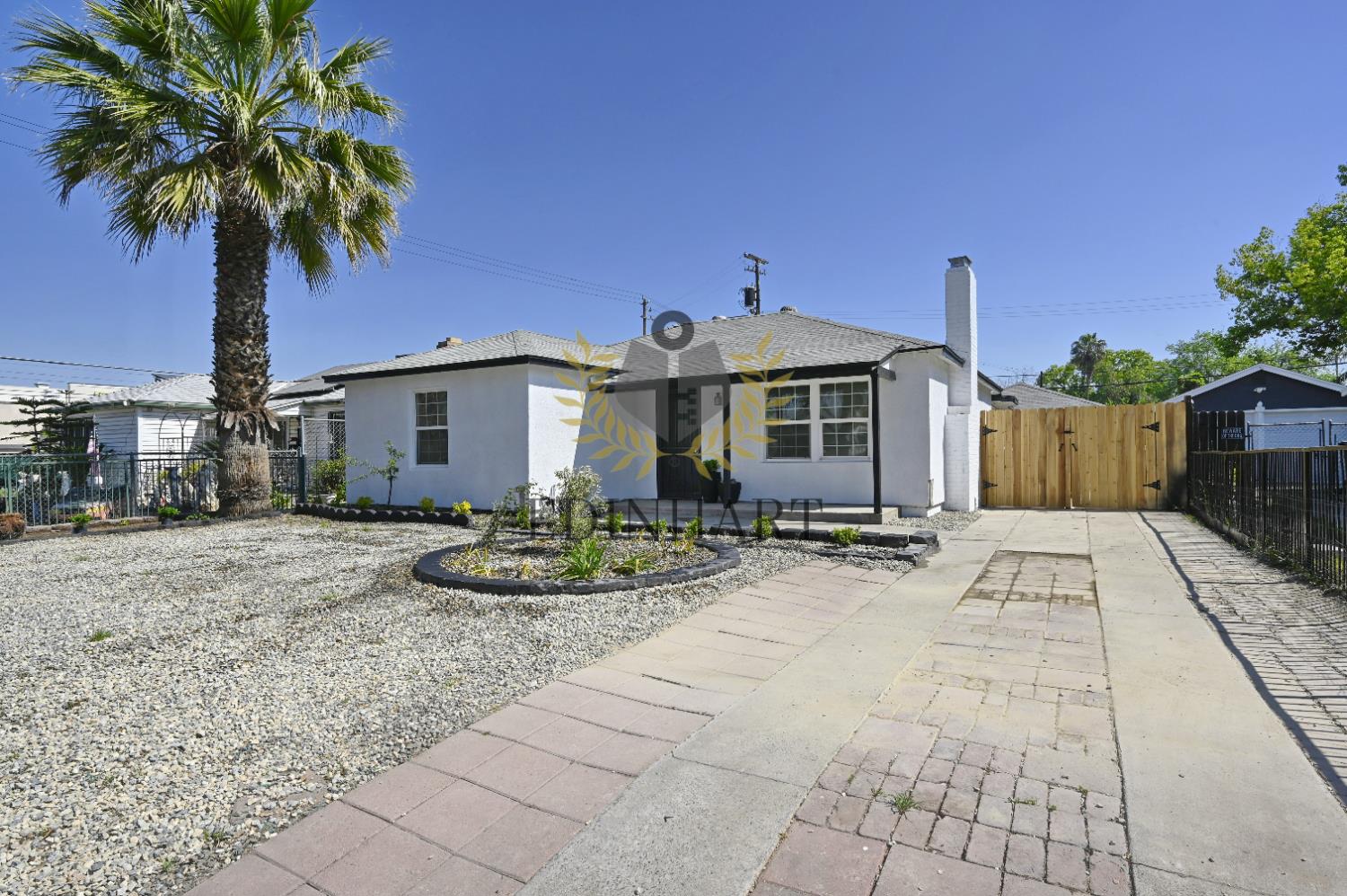1584 N Carruth Avenue A - Photo 4