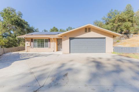 A home in Oakhurst