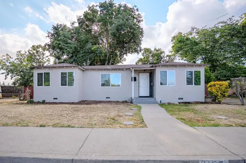 2157 Locust Street, Selma, CA 93662 - MLS#: 630515