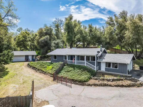 40879 GoldsideDr Dr, Oakhurst, CA 93644 - MLS#: 628753