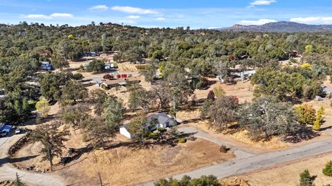 A home in Coarsegold