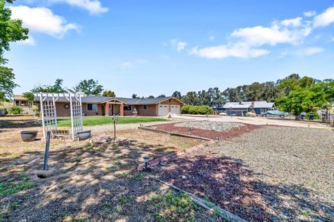 A home in Madera