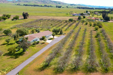 Featured picture for the property 610152