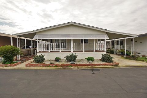 A home in Tulare