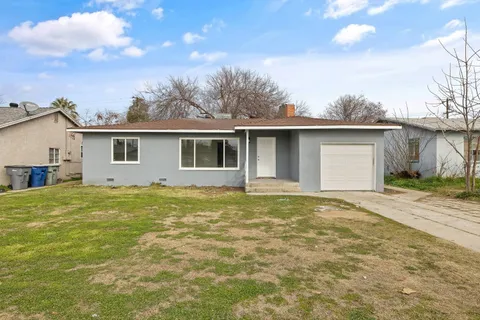 3823 E Clinton Avenue, Fresno, CA 93703 - MLS#: 626739