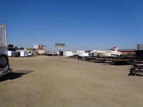 4444 S lincoln Avenue Fresno CA 93726