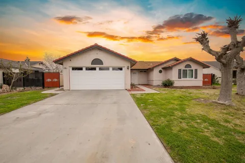 14581 W Stanislaus Avenue, Kerman, CA 93630 - MLS#: 625363