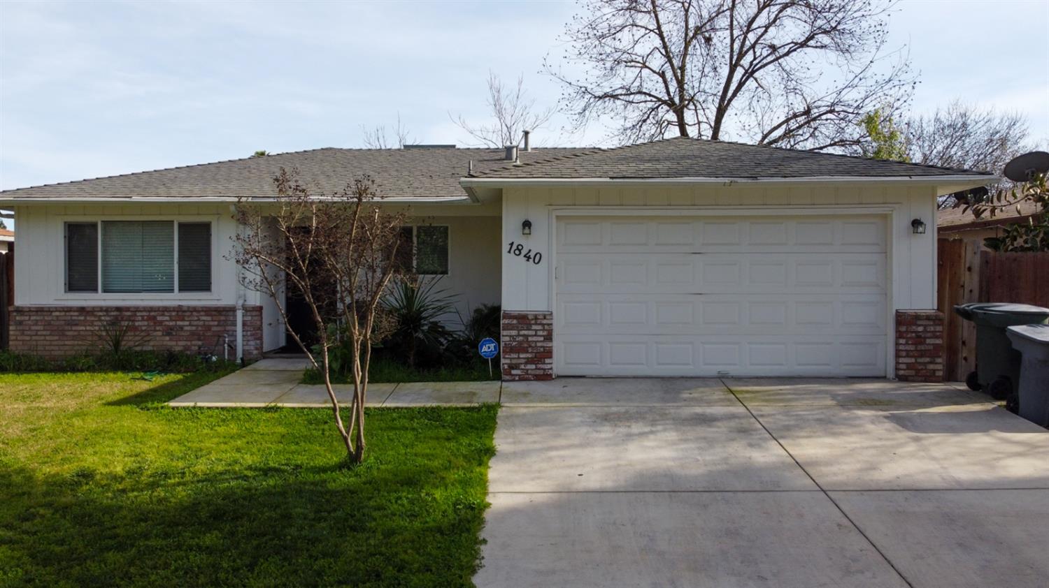 1840 Cheyenne Drive - Photo 3
