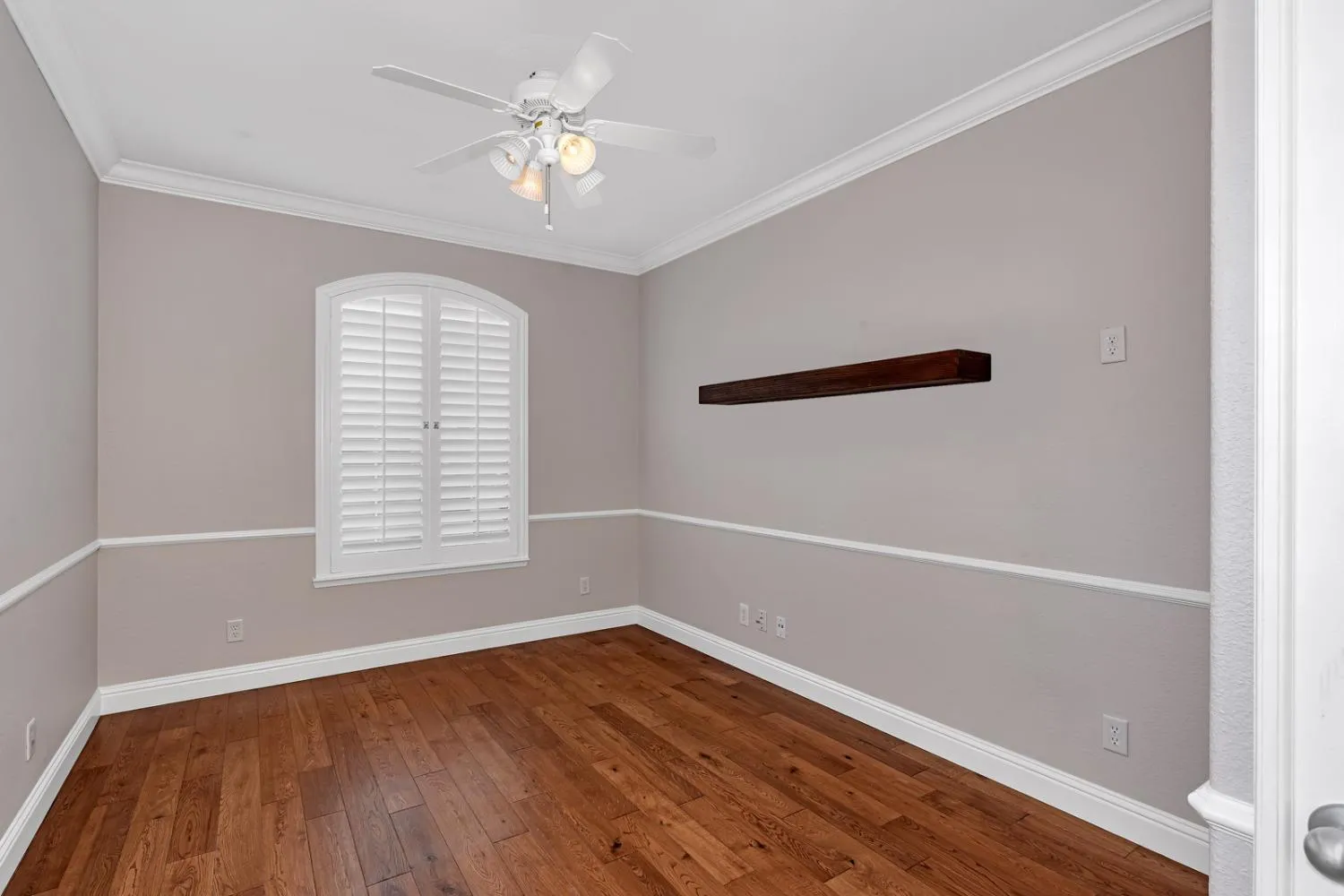 Fresno, California 93730, United States, 4 Bedrooms Bedrooms, ,3 BathroomsBathrooms,Residential,Active,131805