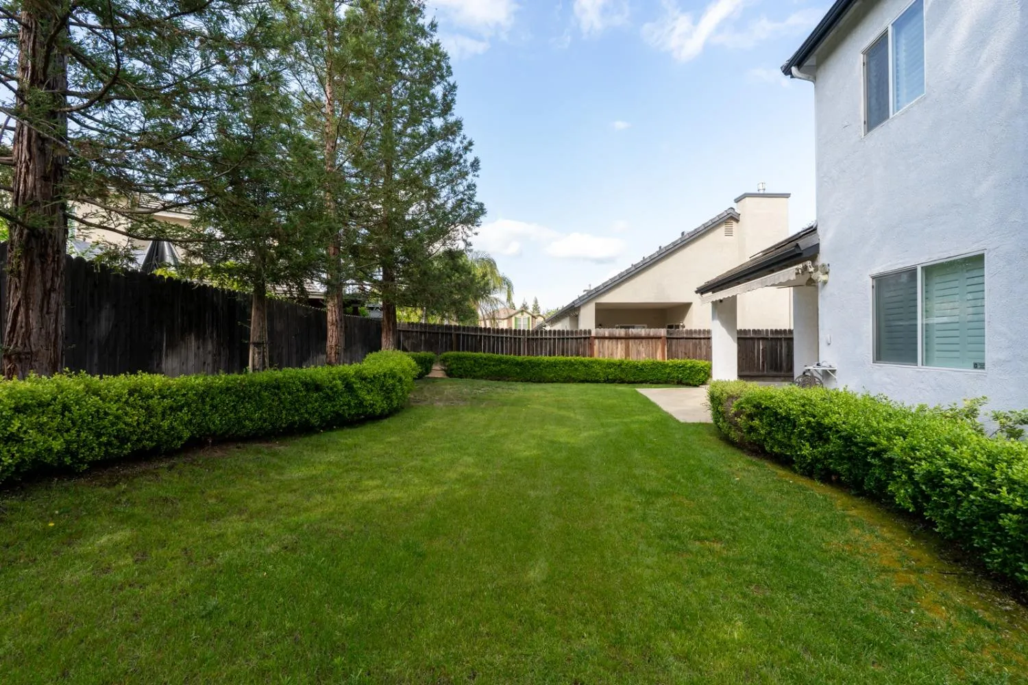 Fresno, California 93730, United States, 4 Bedrooms Bedrooms, ,3 BathroomsBathrooms,Residential,Active,131805