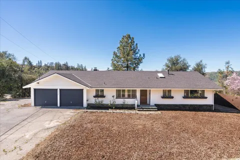 42324 Buckeye Road, Oakhurst, CA 93644 - MLS#: 627571