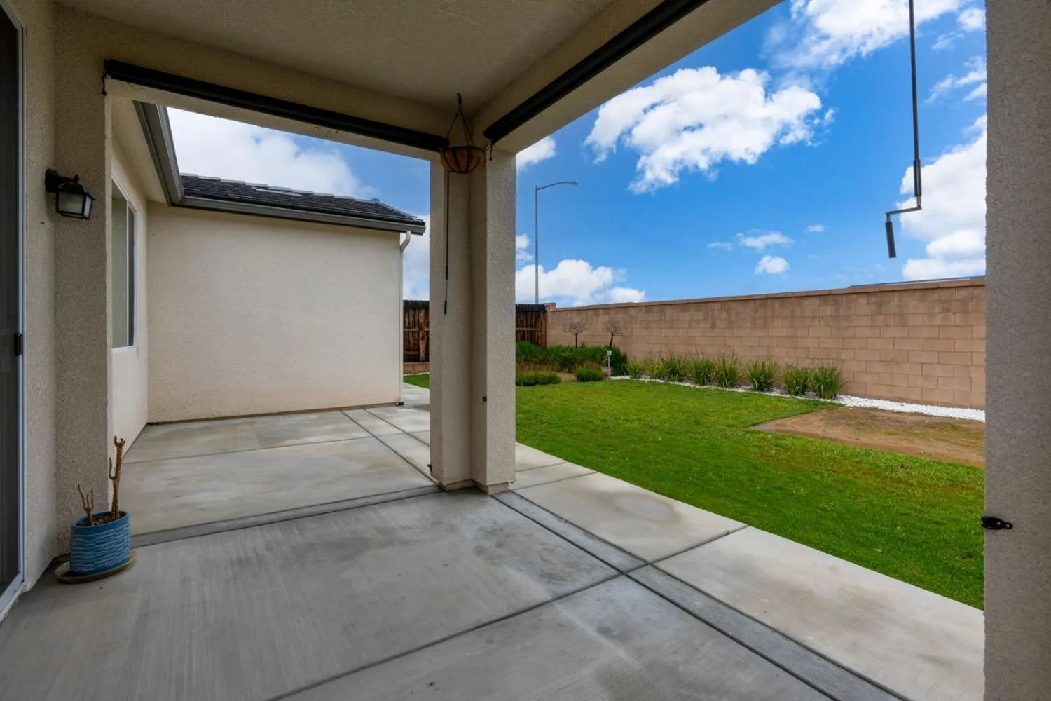 Clovis, California 93619, United States, 3 Bedrooms Bedrooms, ,2 BathroomsBathrooms,Residential,Active,103184