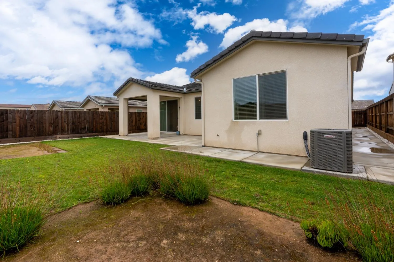 Clovis, California 93619, United States, 3 Bedrooms Bedrooms, ,2 BathroomsBathrooms,Residential,Active,103184