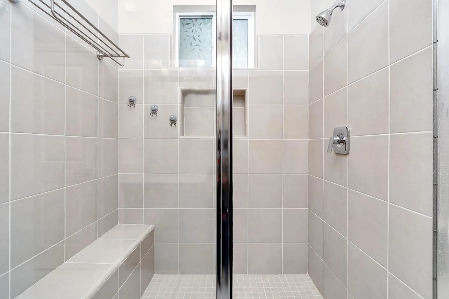 Clovis, California 93619, United States, 3 Bedrooms Bedrooms, ,2 BathroomsBathrooms,Residential,Active,103184